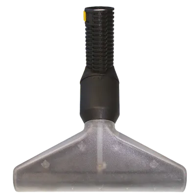 Radames transparent carpet tool
